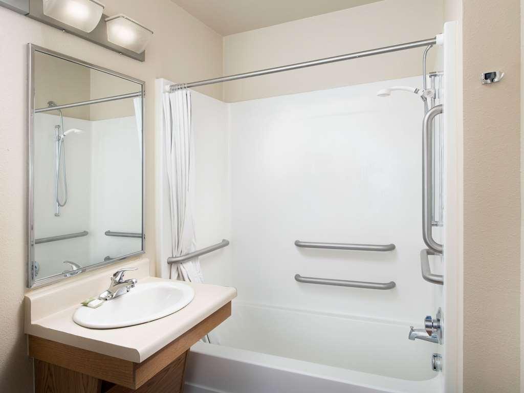 Extended Stay America Select Suites - Cincinnati - Sharonville Exterior photo
